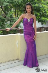 Chahat at Fallow Fallow You Teaser Launch